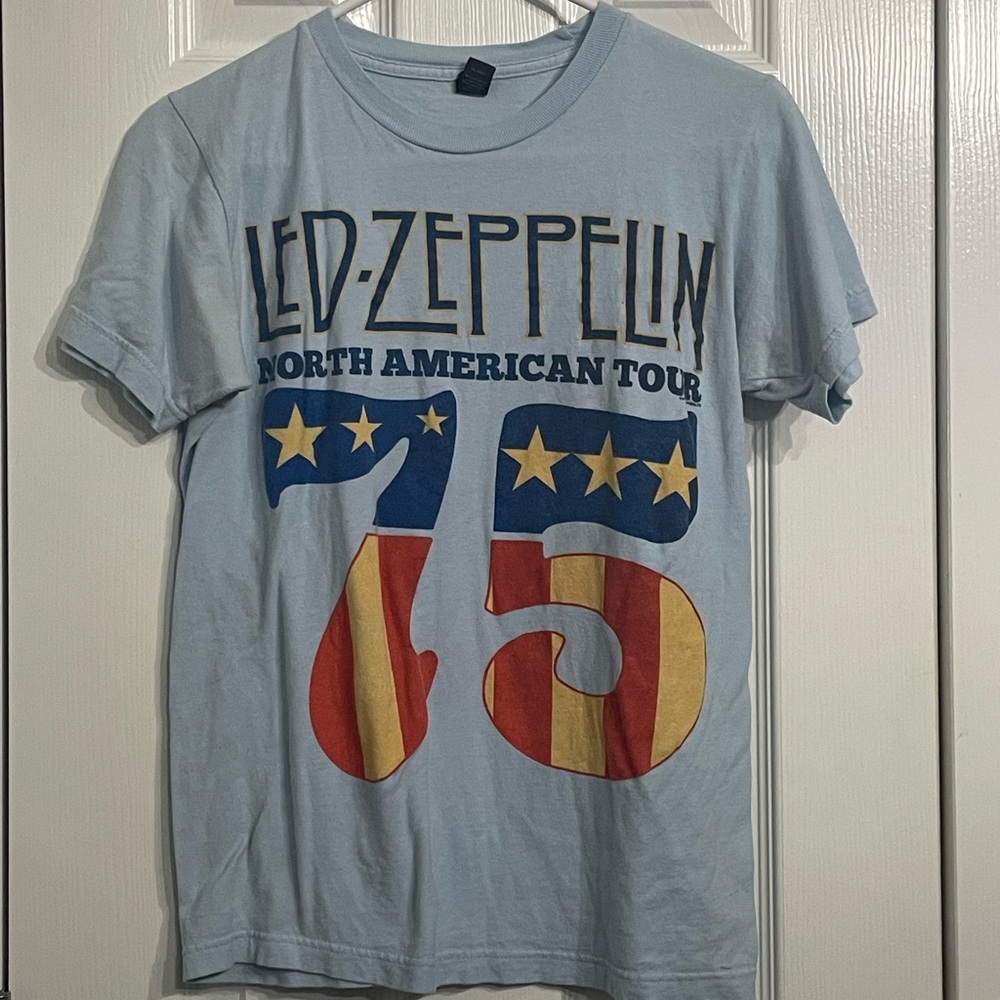 Led Zeppelin North American Tour 75 Short Sleeve Vintage Style T-Shirt